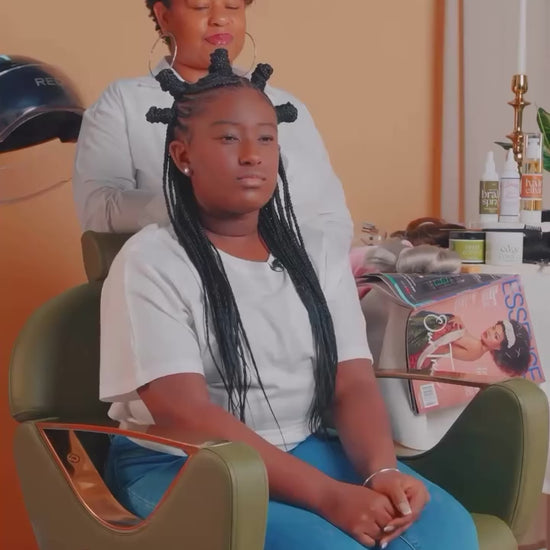Young Teenager interviewed in a campaign about her hair, her experience with her mother and her Dosso Beauty Experience. 